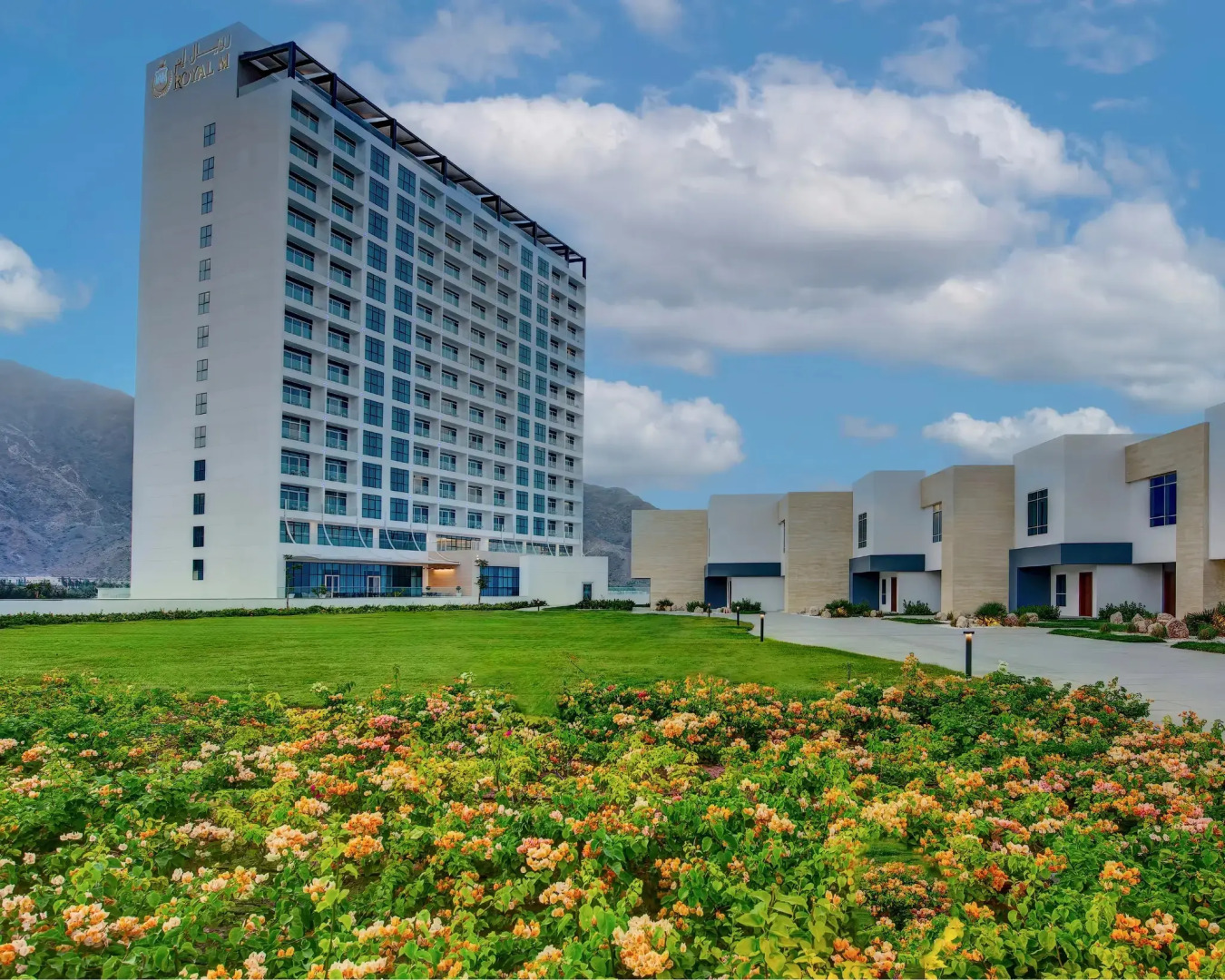 Курортный отель Royal M By Gewan Al Aqah Beach