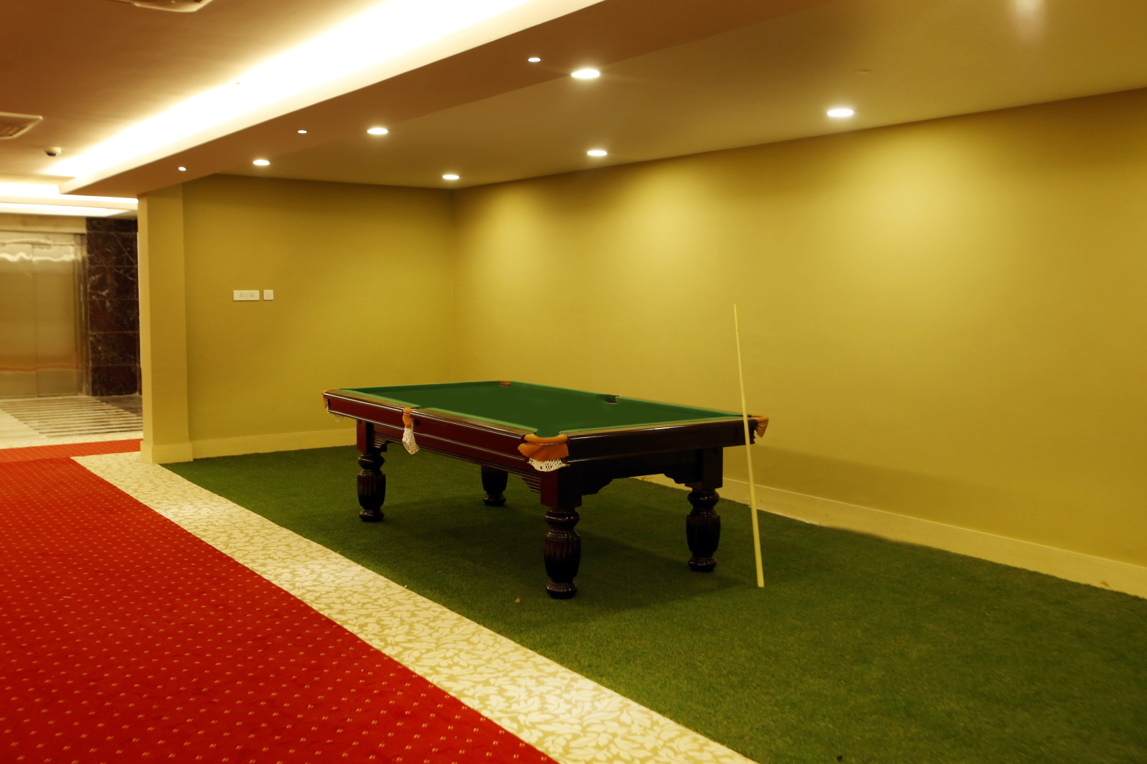 Отель Patliputra Continental