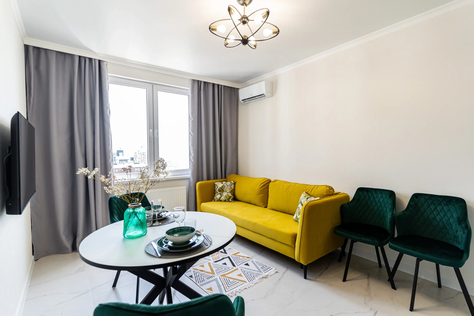 Апартаменты на Мысхакском шоссе с панорамным видом 3