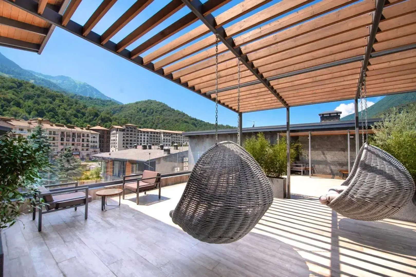 Апартаменты в 4-х звёздочном отеле Blanc Hill