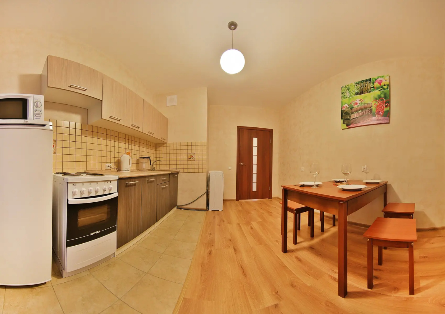 Апартаменты Двухкомнатная Квартира на Космонавте