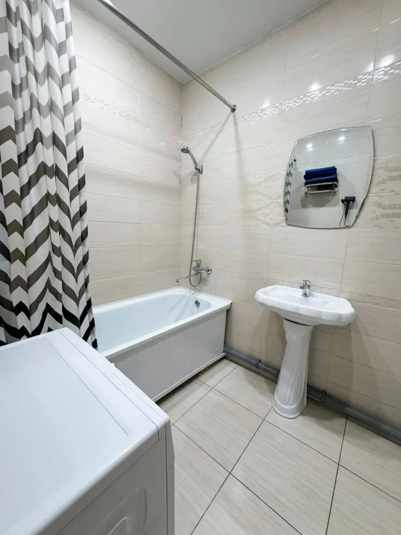 Апартаменты Полноценная двухкомнатная квартира до 7 человек в Центре