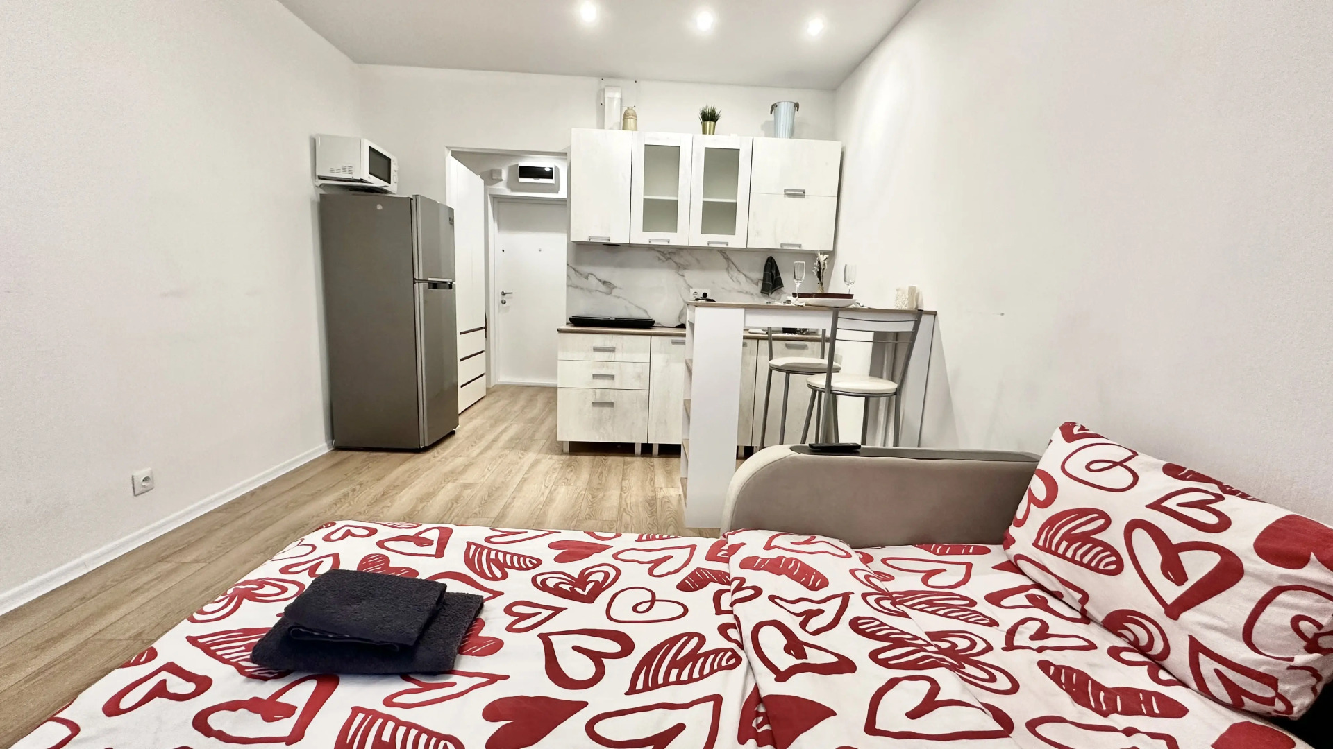 Апартаменты Истоман Студия Для ДВОИХ