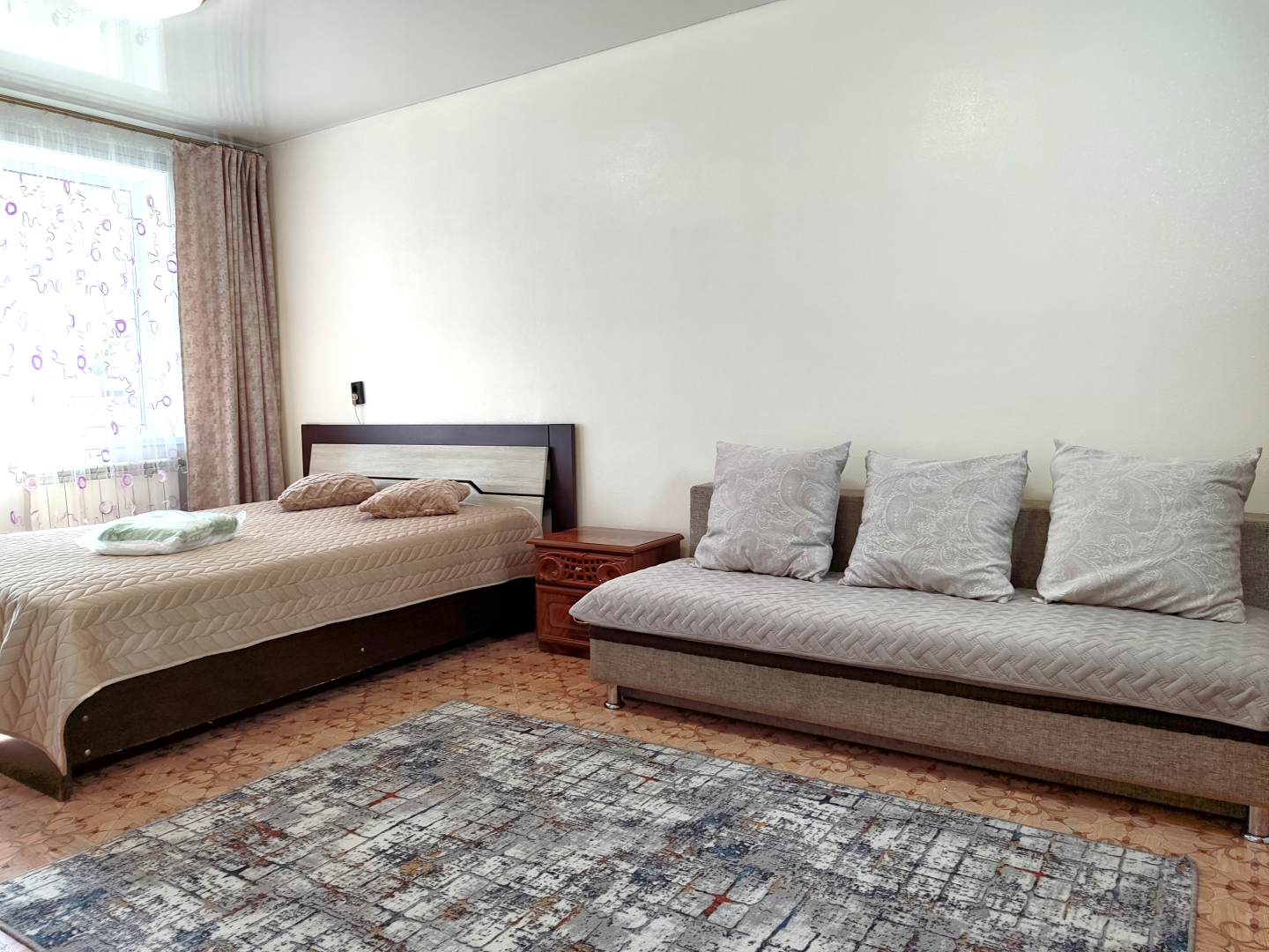 Апартаменты Спутник Краснореченская 163