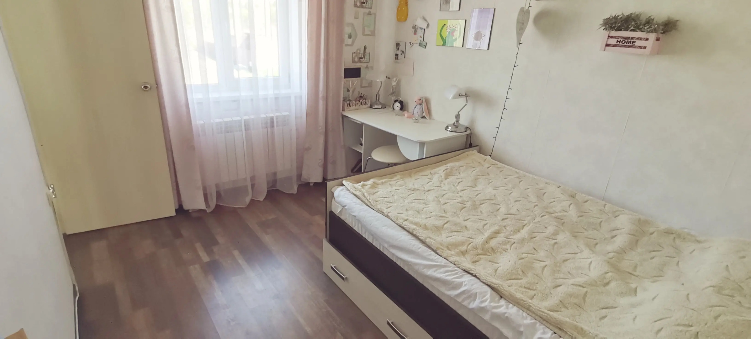 Частный дом на берегу моря с бассейном