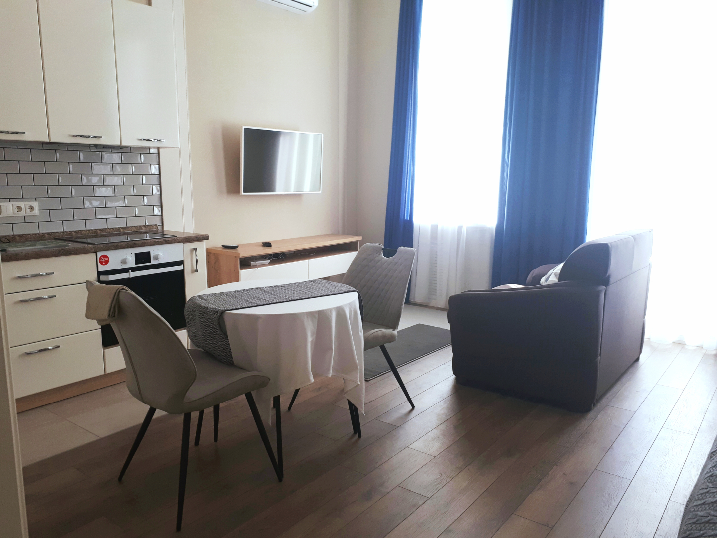 Апартаменты on Bolshaya Sovetskaya 35