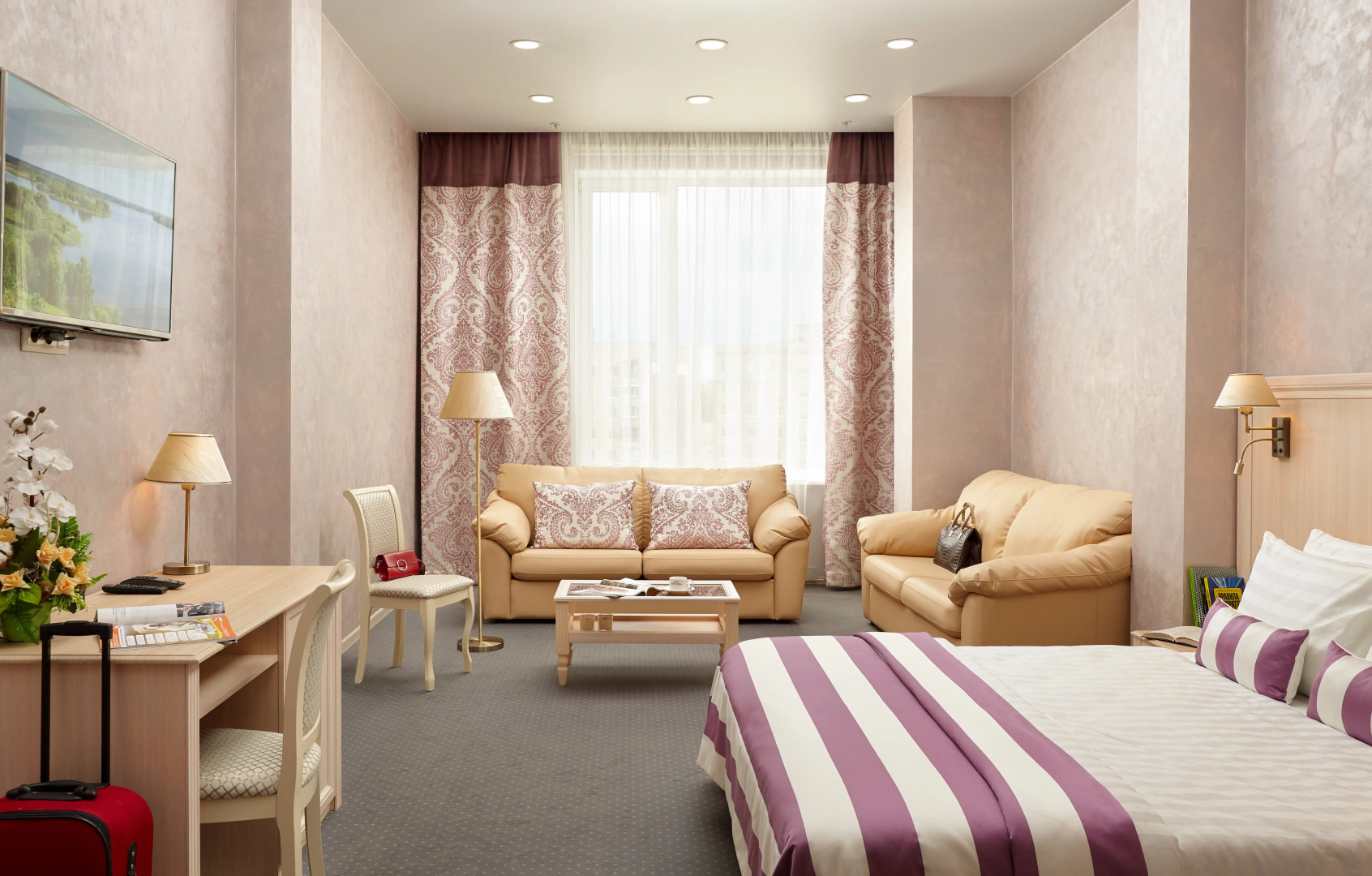 Отель КапитоЛинн