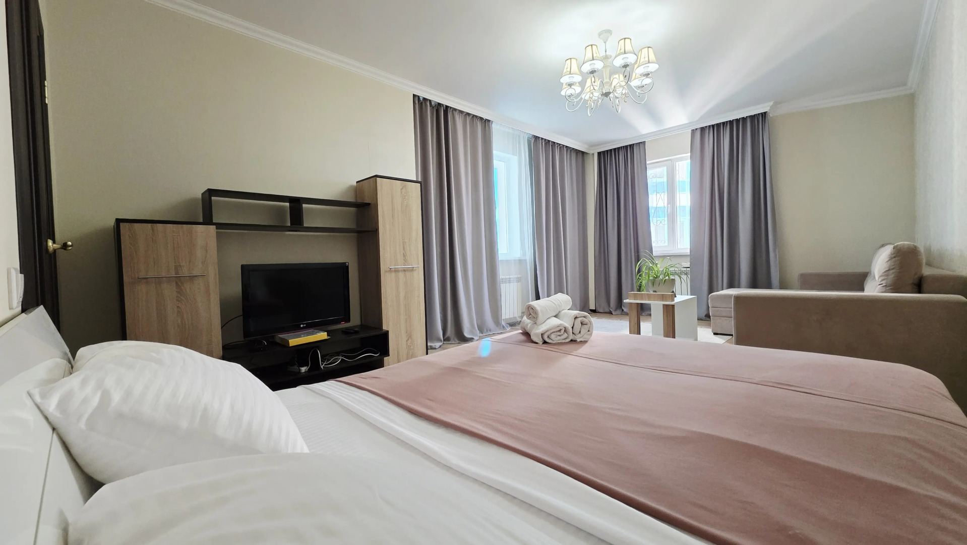 Апартаменты 2-х комн с 2-мя кроватями и 2мя санузлами в центре