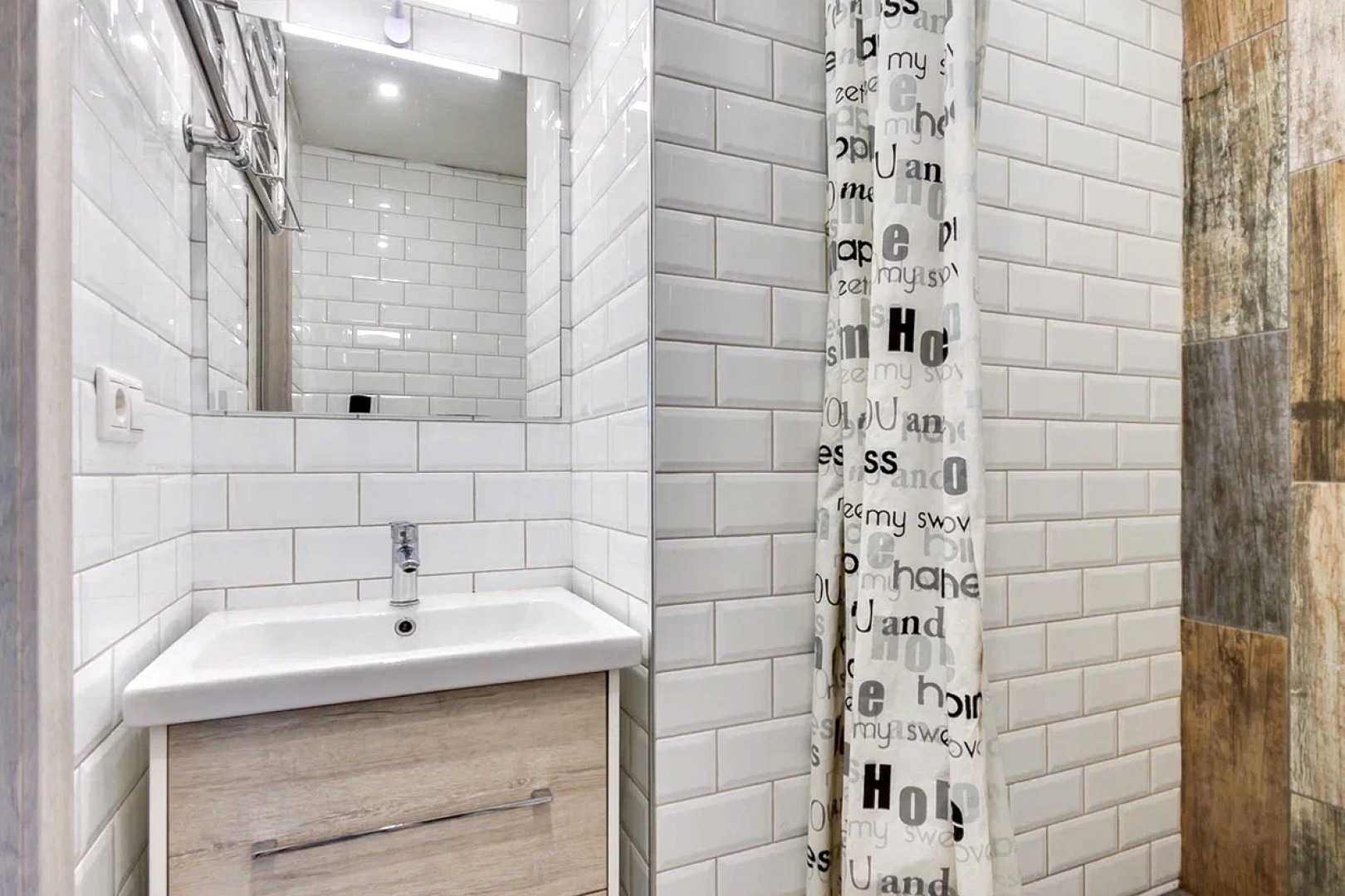 Апартаменты Уютные Апартаменты у Шереметьево с просторной лоджией и кондиционером