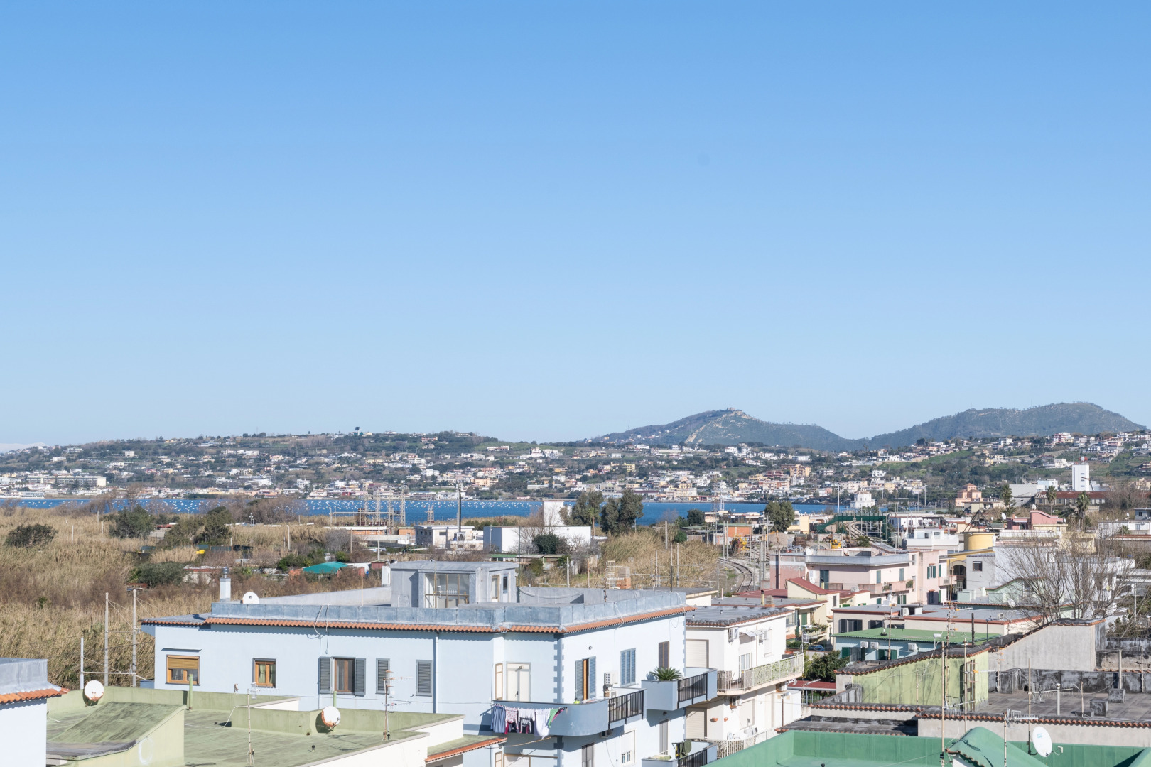 Naro Suites and Rooms