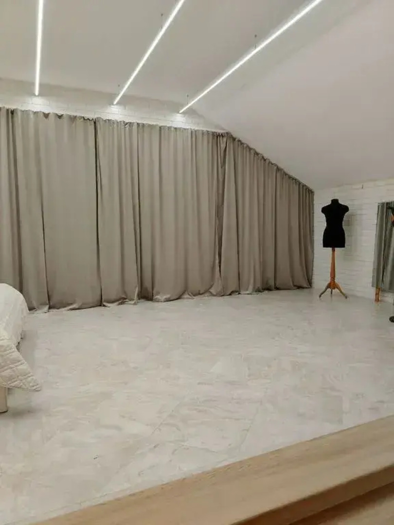 Частный дом Уютный с купелью, сауной и камином Лаундж с гамаком и лежаками