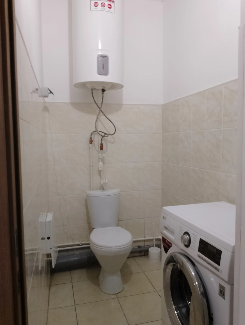 Апартаменты Двухкомнатная на улице Республике 67