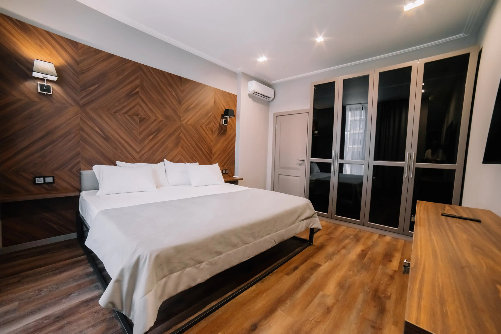 Отель Grand Sapphire