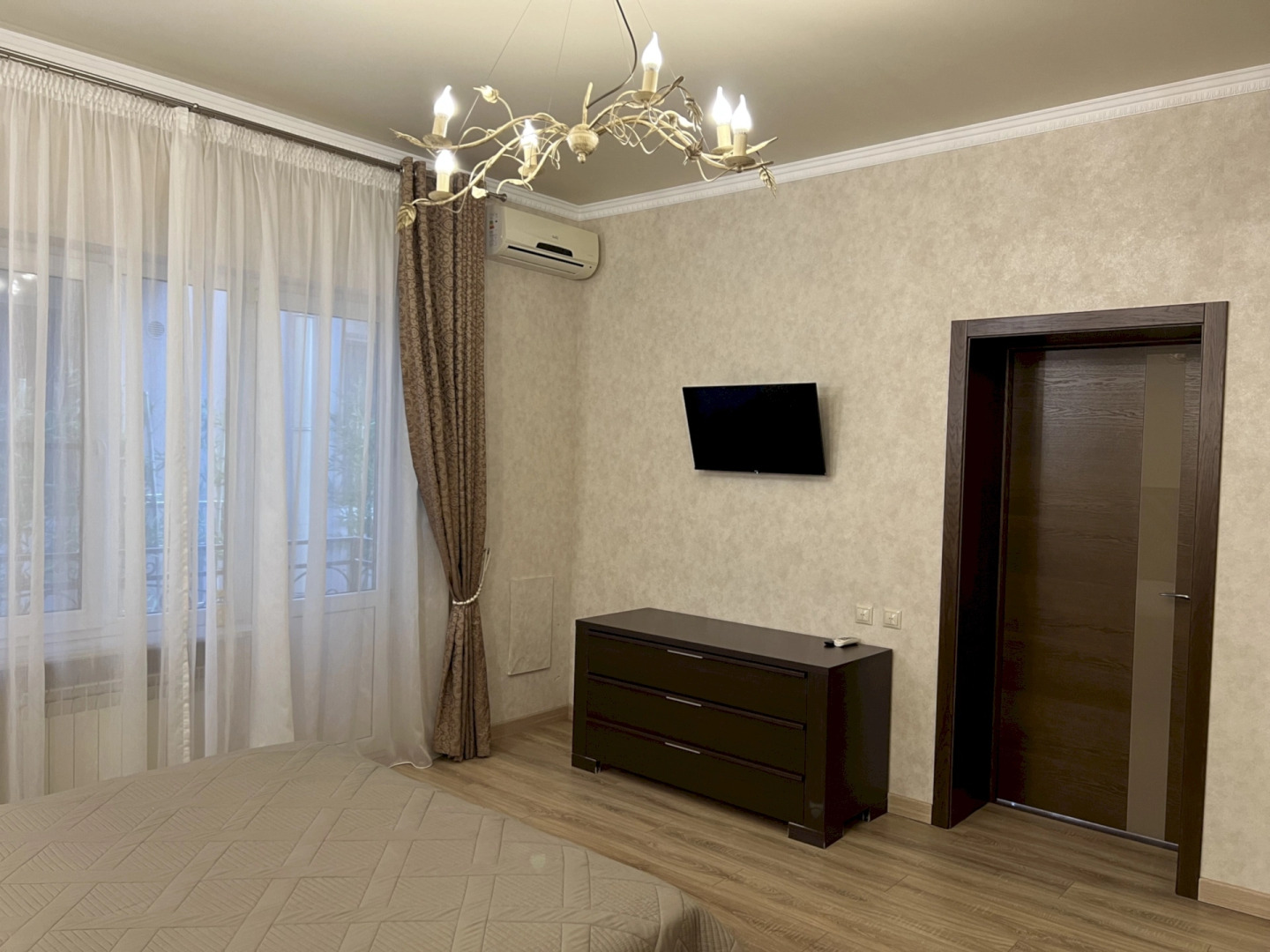 Апартаменты 115 3-к 50 метров от моря и набережной