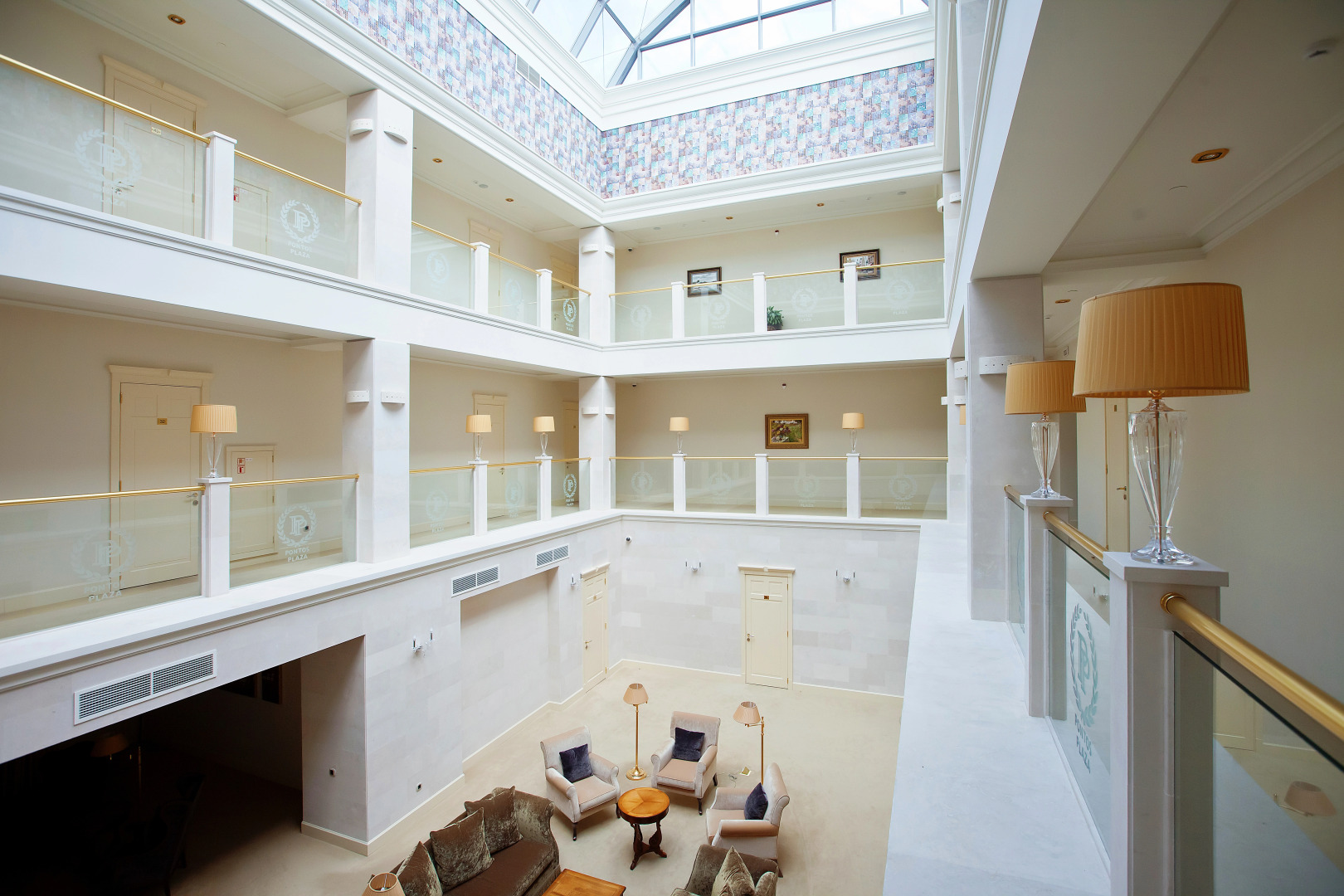 Отель Понтос Плаза