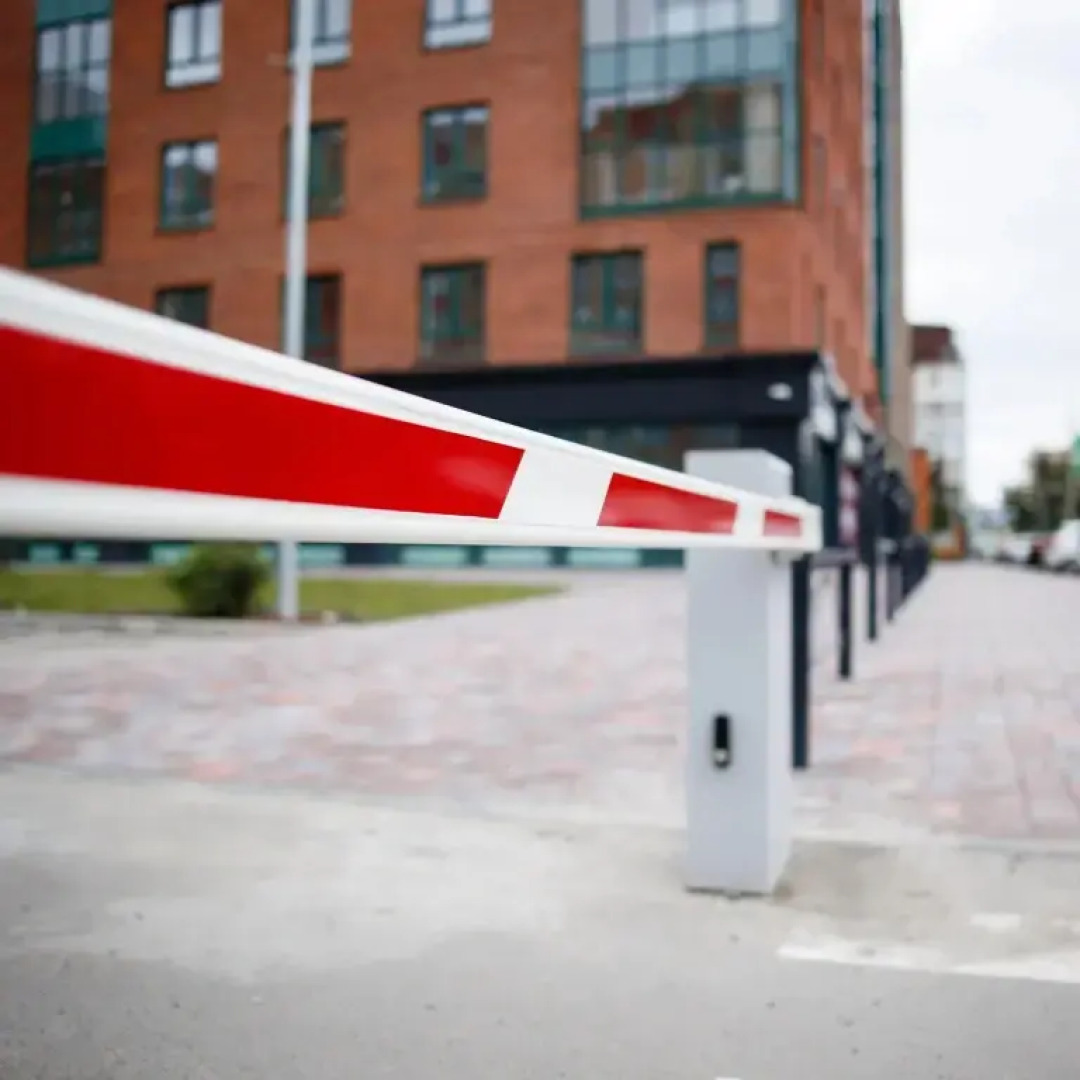 Апартаменты Улучшенные с Кроватью и Диваном в Историческом Центре 37м