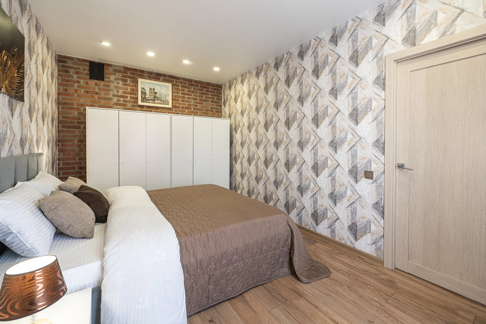 Апартаменты Пять Звёзд на Лесопарковой