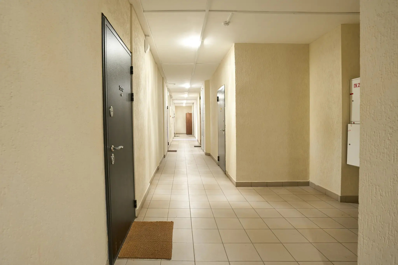 Квартира Очень Уютная  у Железнодорожного Вокзала и Метро в Нижнем Новгороде Июльских Дней