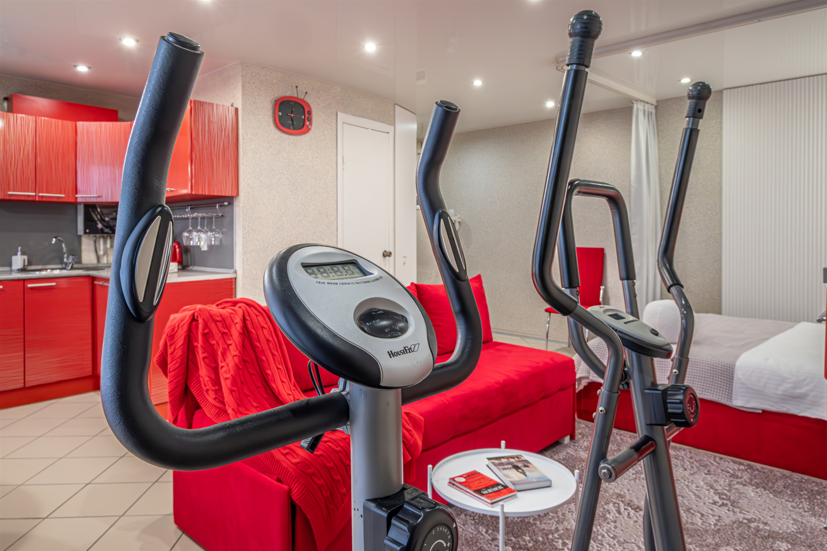 Квартира Red Bus Apartment na Mira