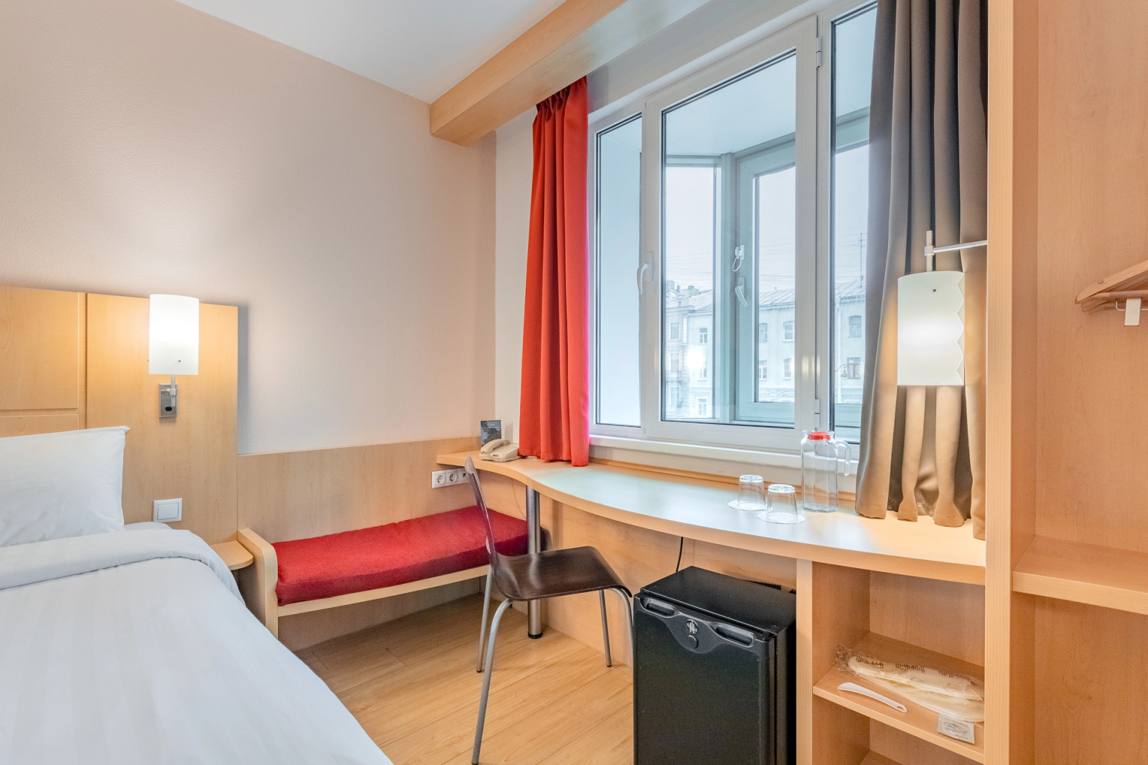 Ирис Санкт–Петербург Центр