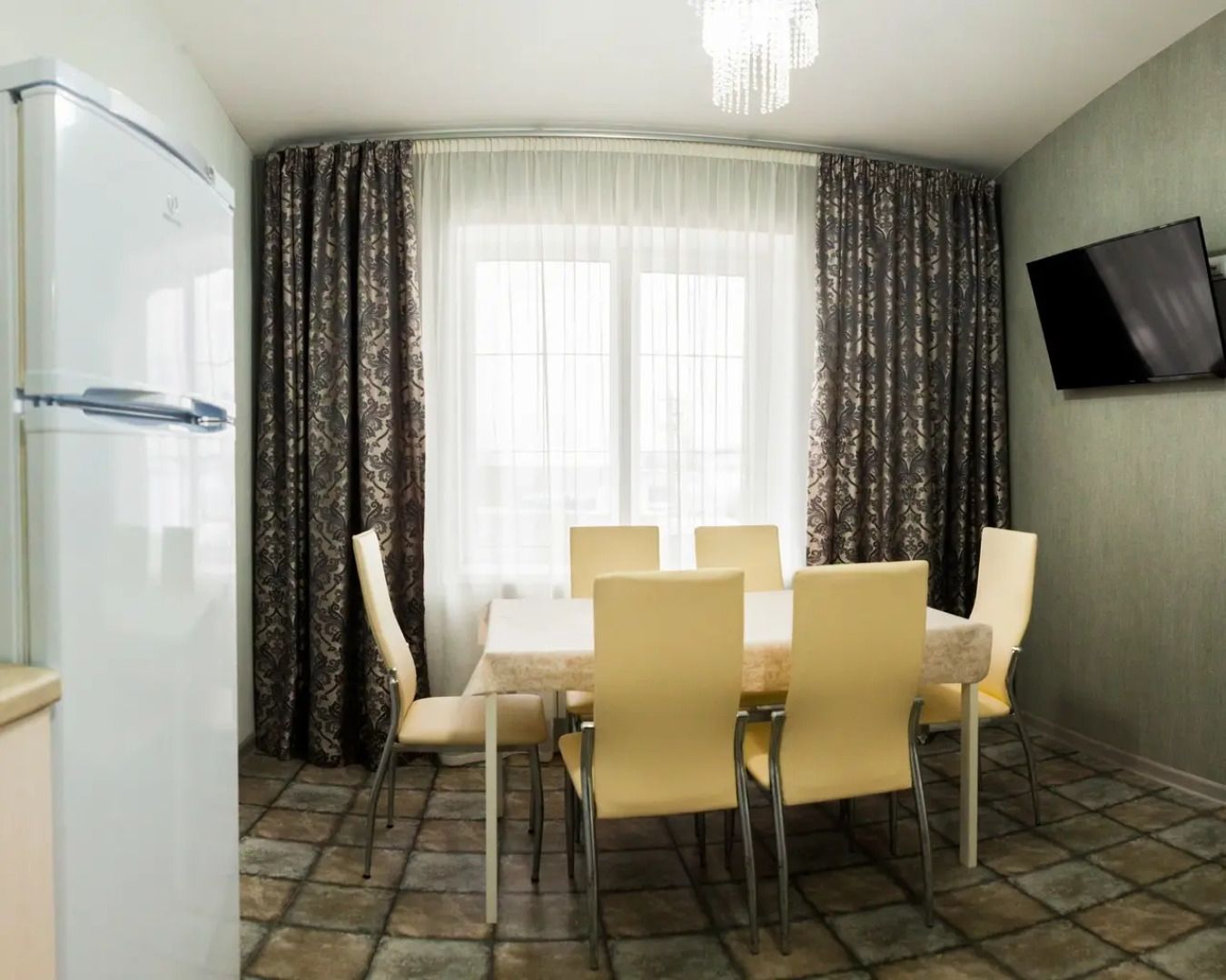 Отель А108-27 км