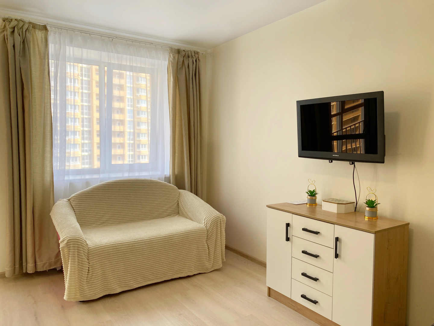 Апартаменты на улице Нейбута 4А 9 этаж