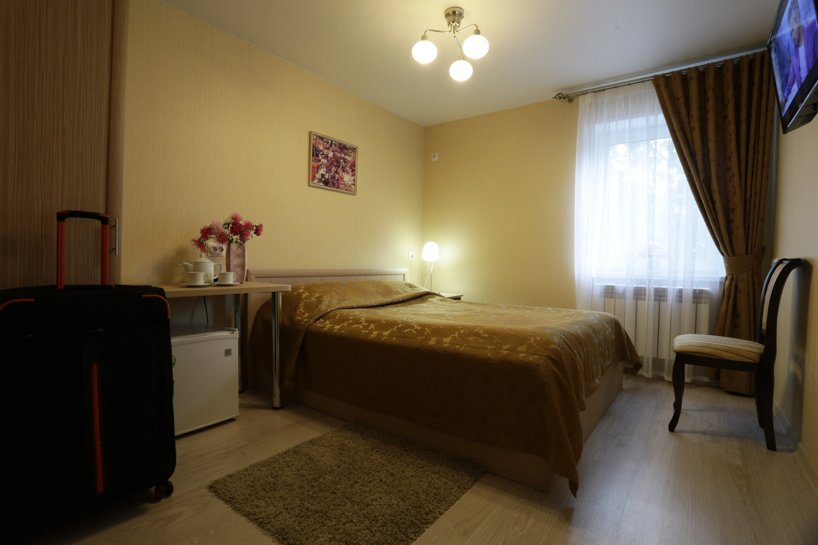 Отель Астра