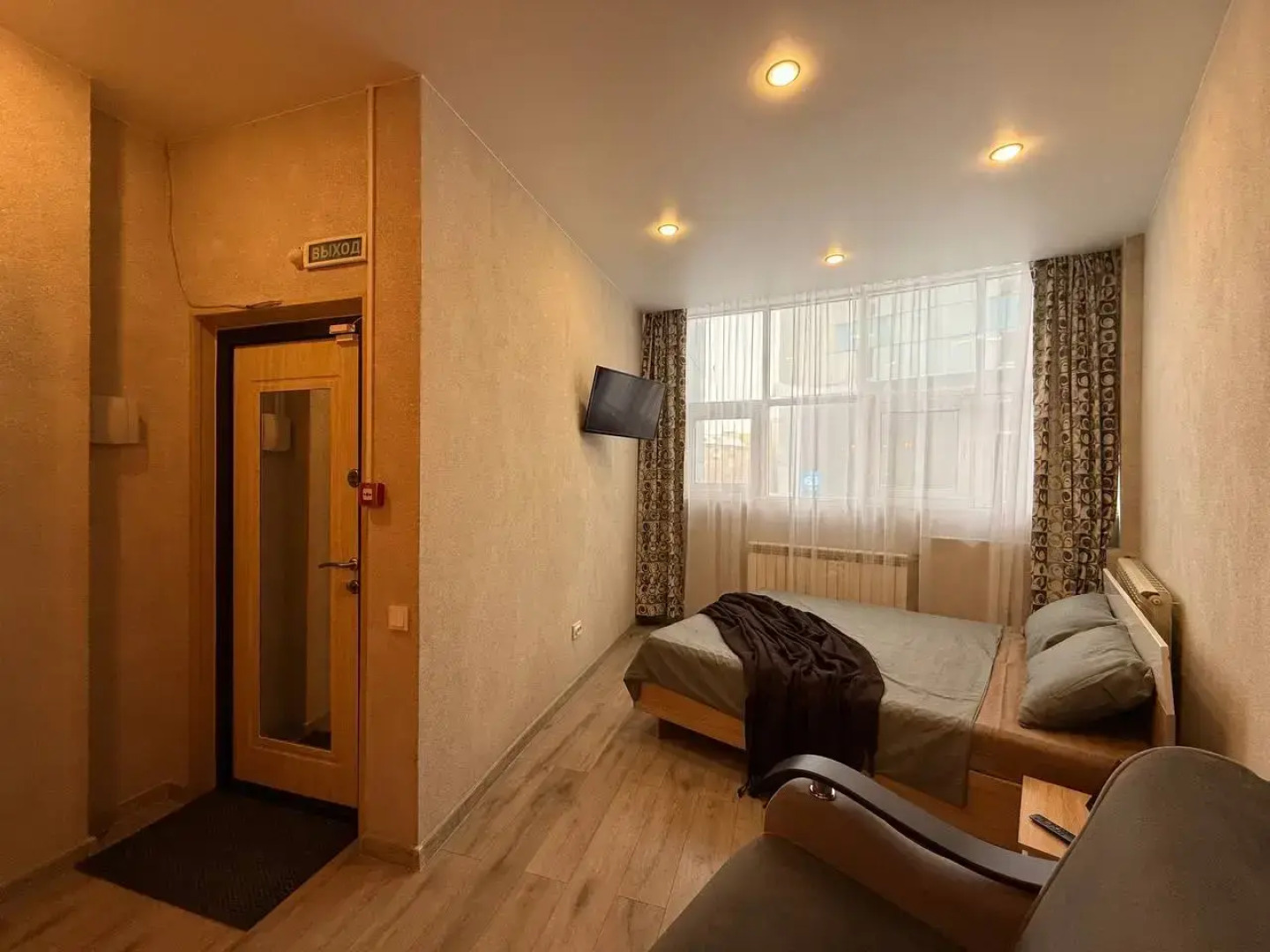 Квартира Апартамент возле метро