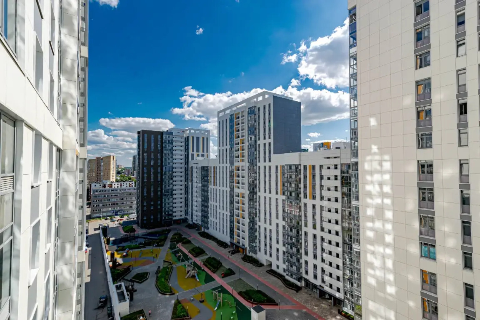 Апартаменты Cosmos Apart в ЖК бизнес-класса (3) на Островского