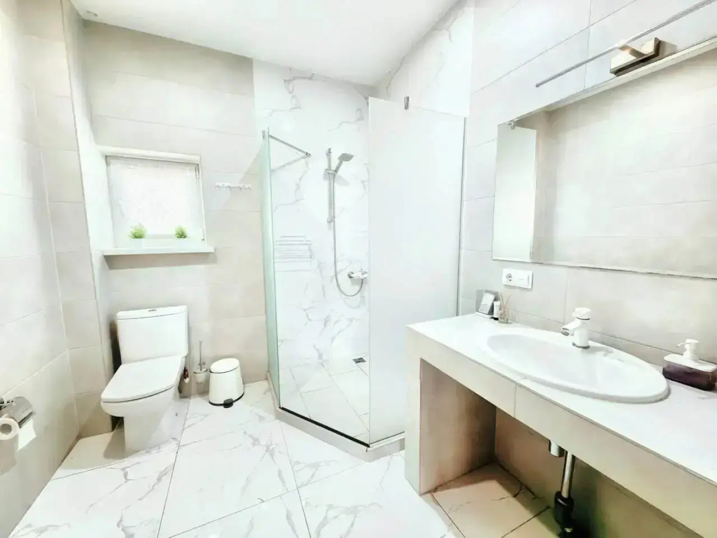 Апартаменты 2х-комнатные на Первой Линии Моря