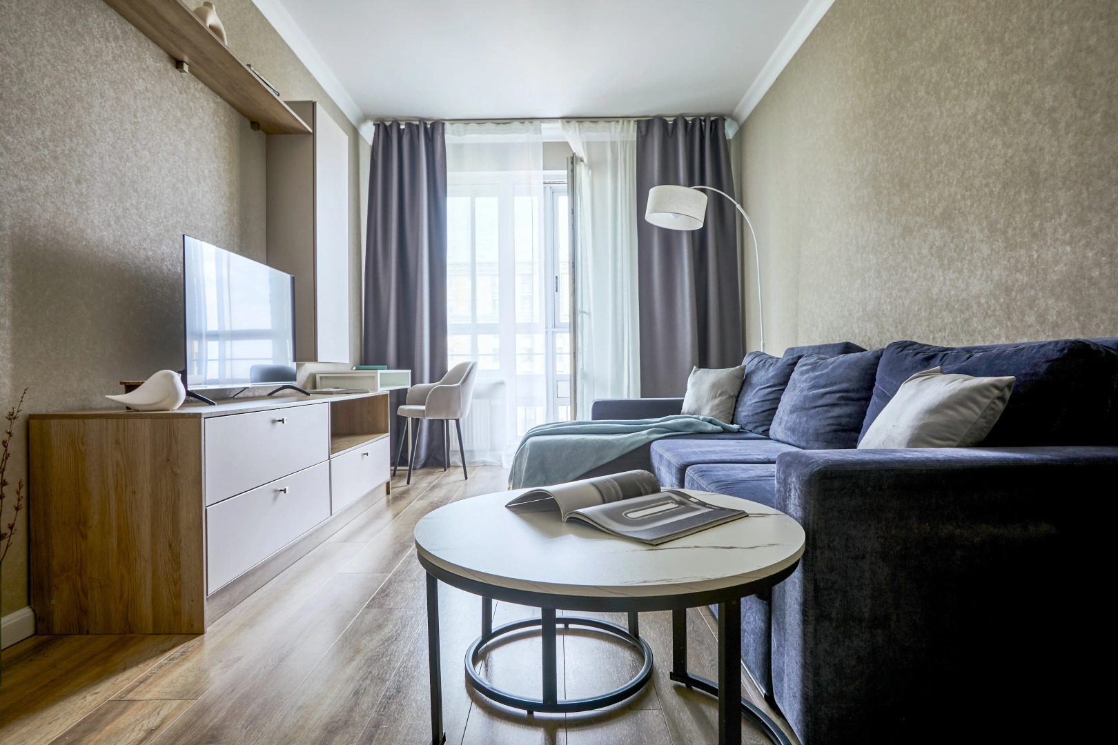 Квартира Moon на Красуцкого Satin home