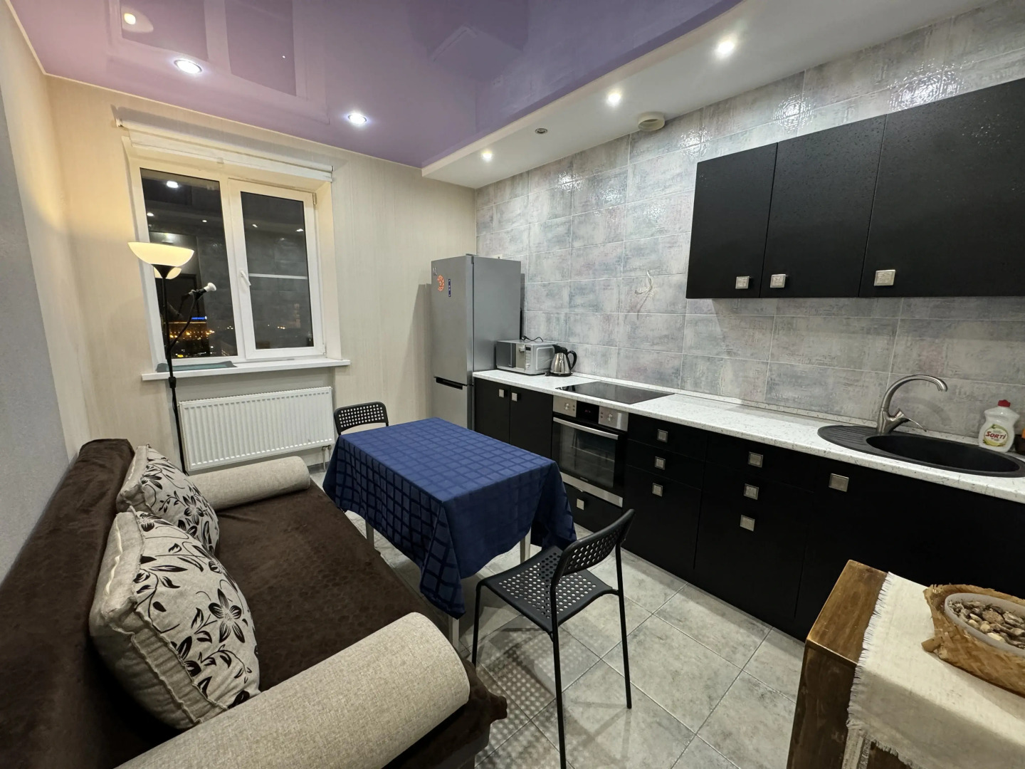 Квартира на Пархоменко 8