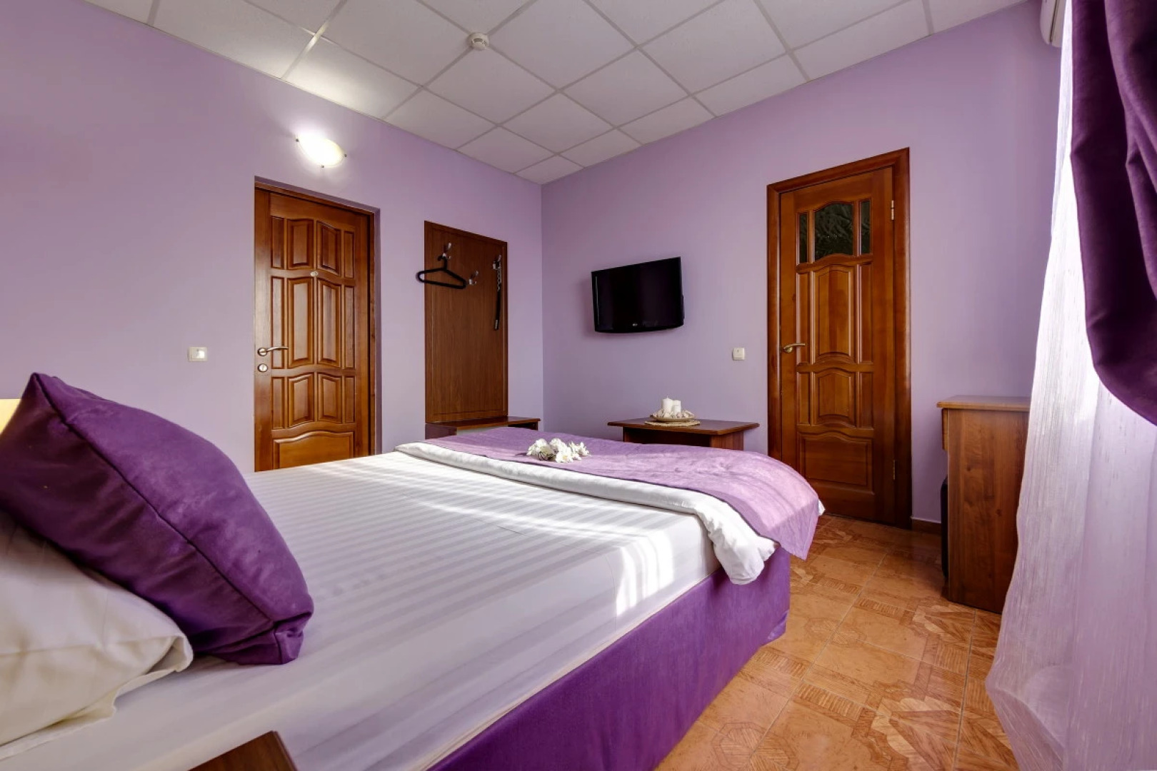 Отель Мартон Амиго