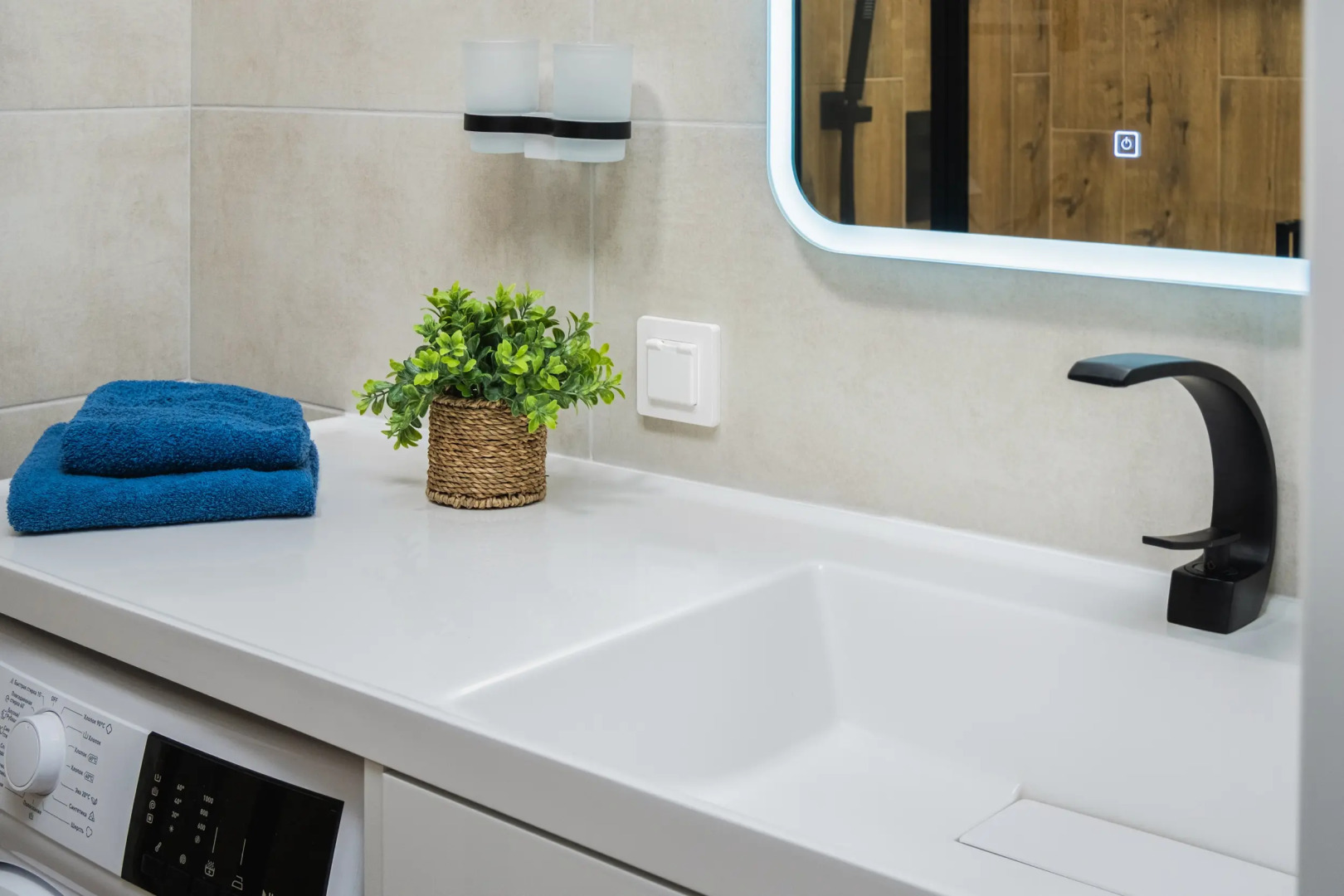 Апартаменты у ЖД вокзала на улице Кирова 4