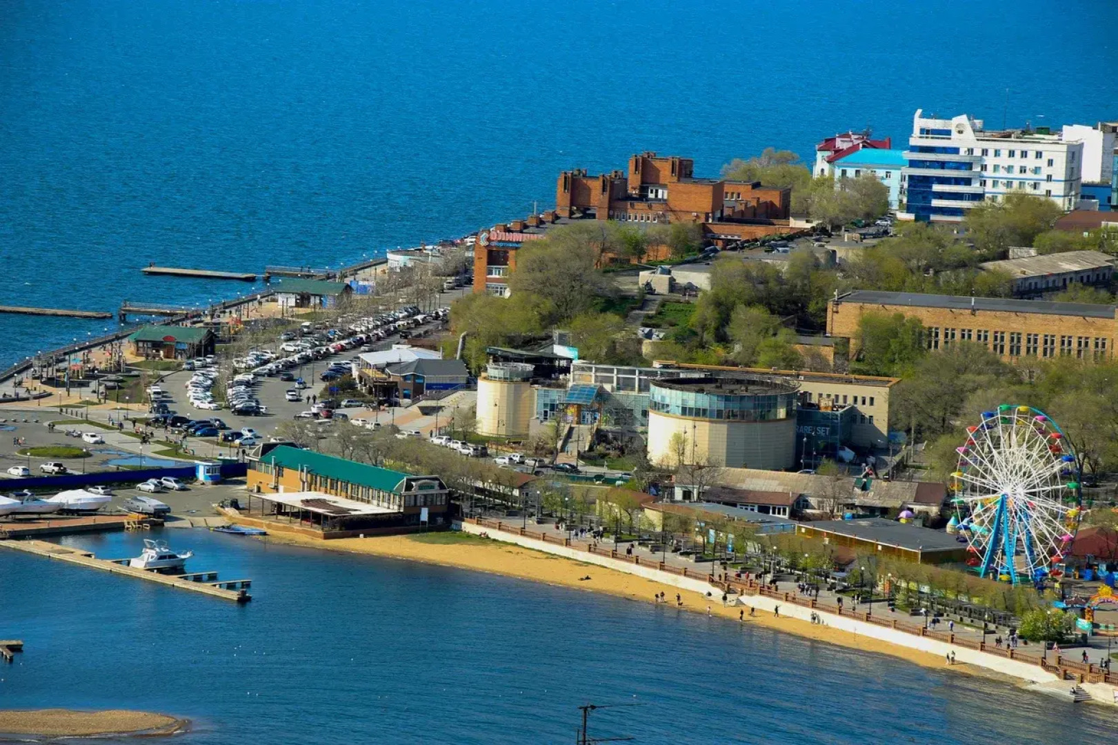 Апартаменты Central Place Vladivostok Премиум с видом на Мосты и Залив (4)