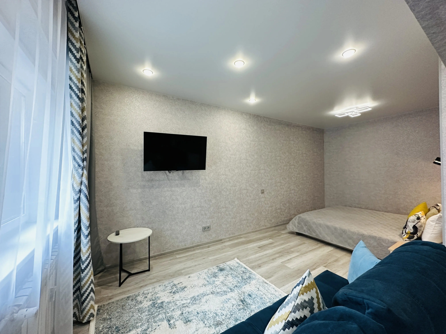 Квартира Nasutki38 Студия Ренуар