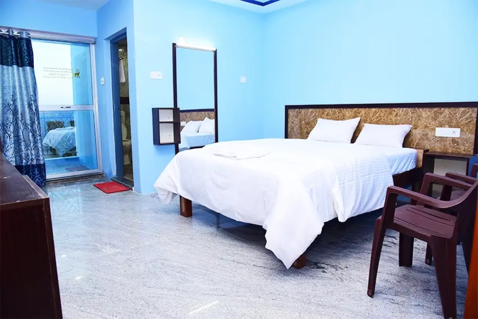 Отель Thangam Residency