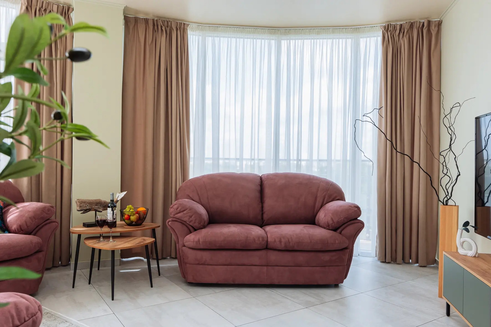 Квартира Очень большая квартира на берегу озера в Калининграде рядом с Рыбной деревней и Кафедральным собором