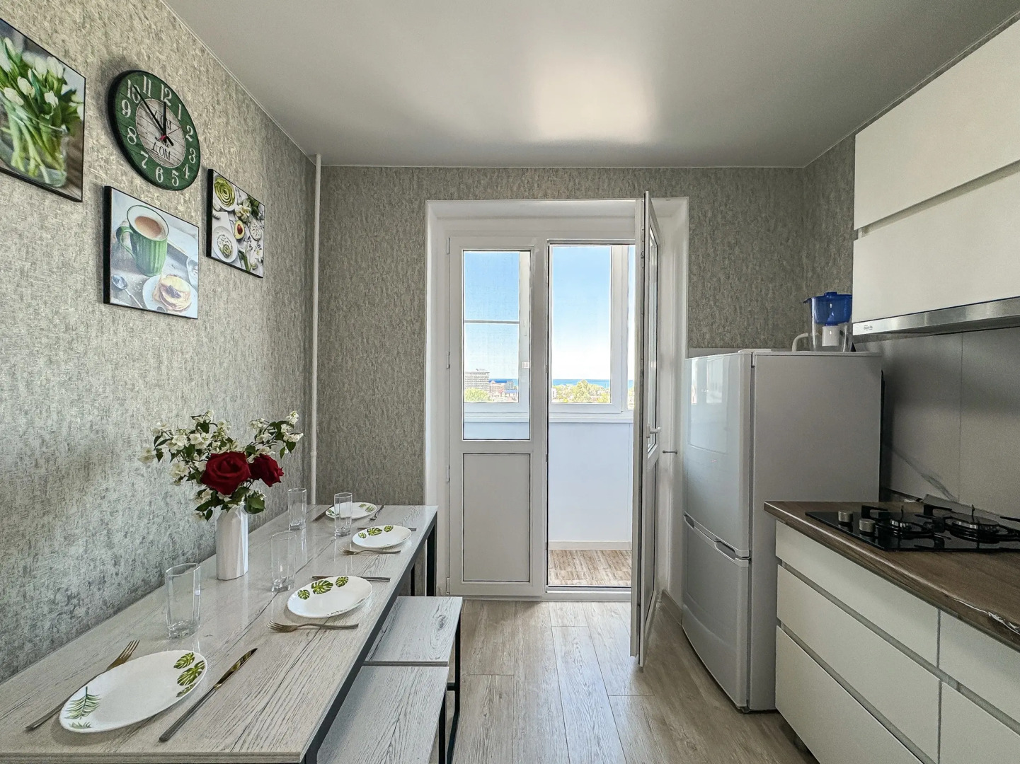 Апартаменты Монако 24 На Терской 188/43