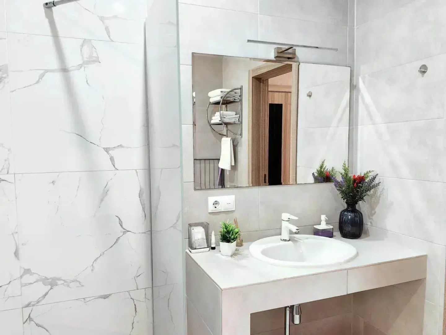 Апартаменты 2х-комнатные на Первой Линии Моря