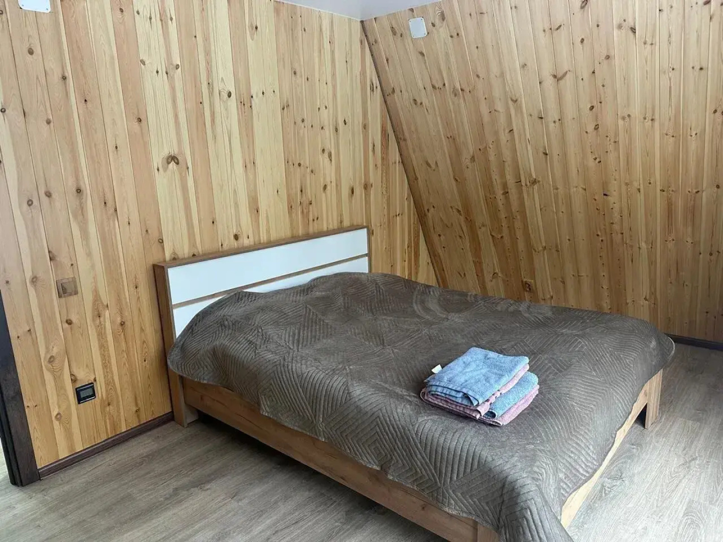 Частный дом A-frame большой