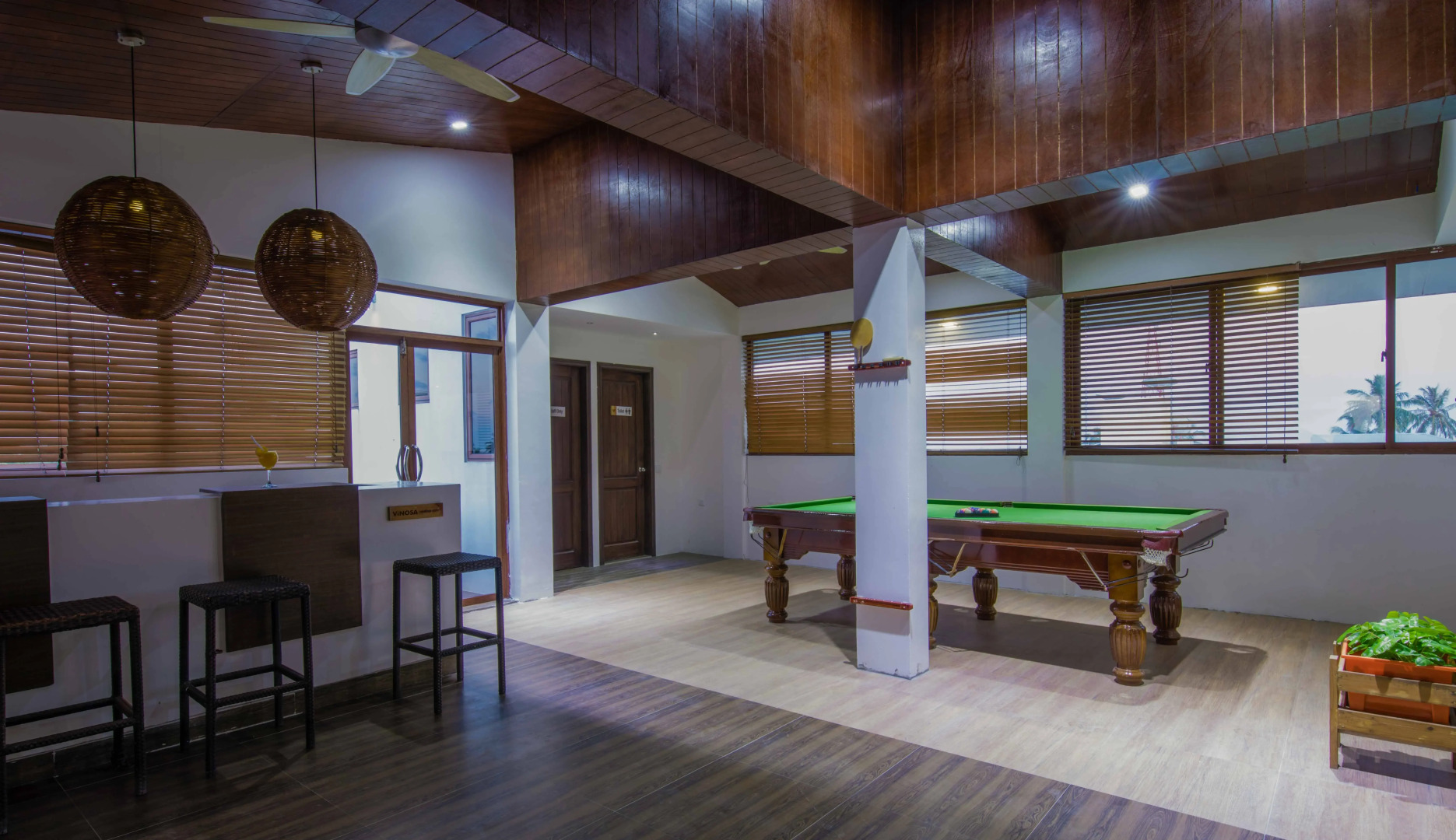 Отель Aquzz Inn & Spa