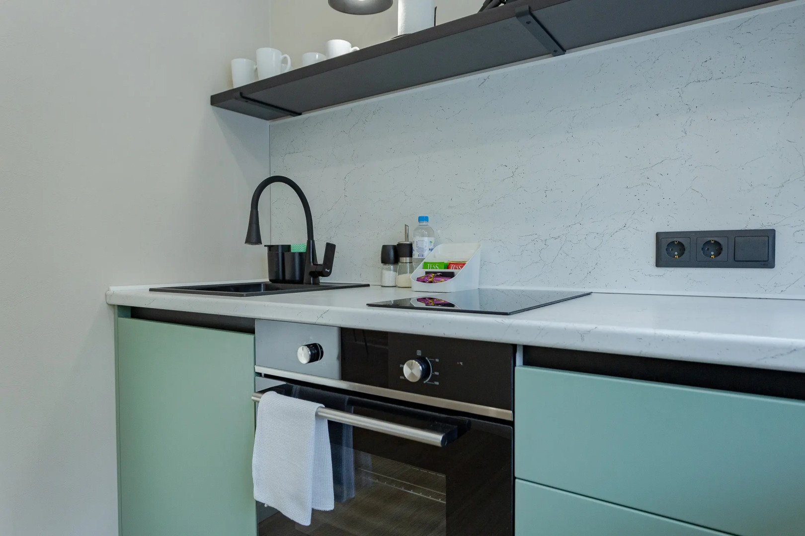 Квартира Просторная комфорт класса с кофемашиной рядом с НГУ