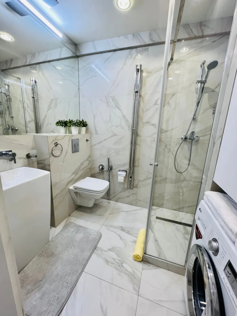 Апартаменты Эмилия с балконом парк Ривьера