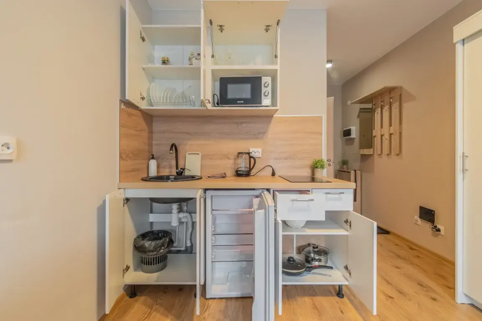 Апартаменты Улучшенные Трехместные SalutApart 8