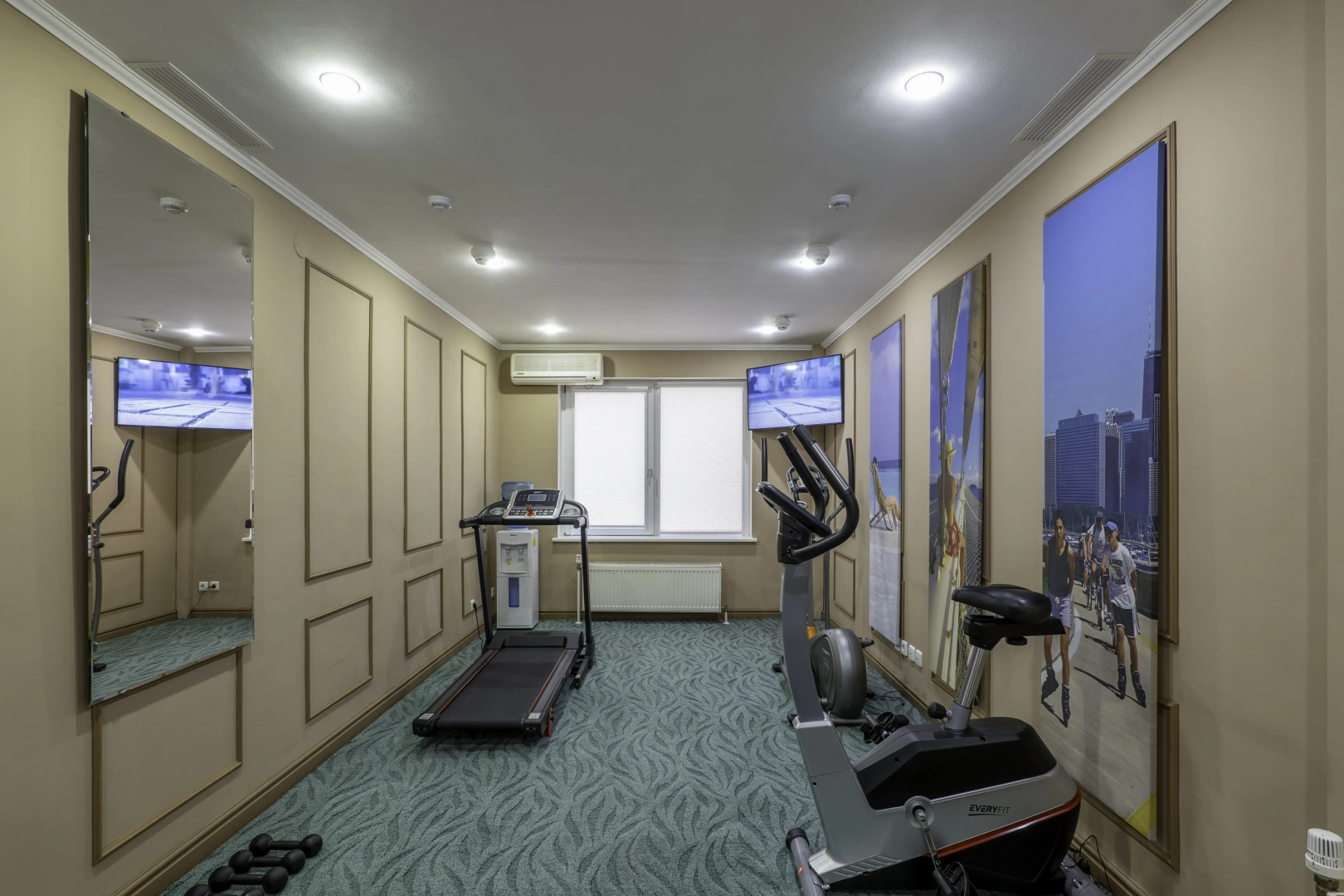 Отель Истра Гарден