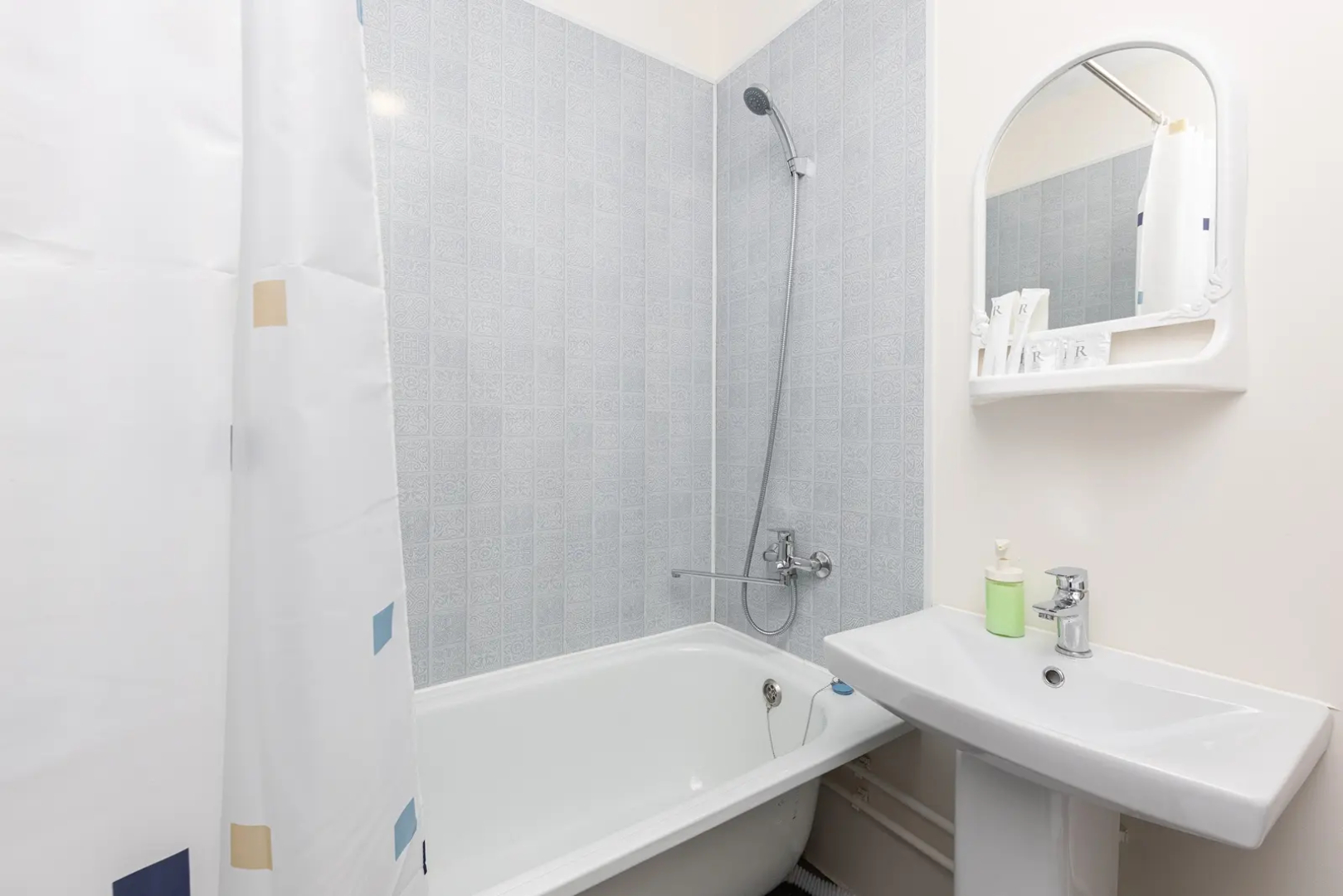 Апартаменты KvartalApartments на Кораблестроителей 80