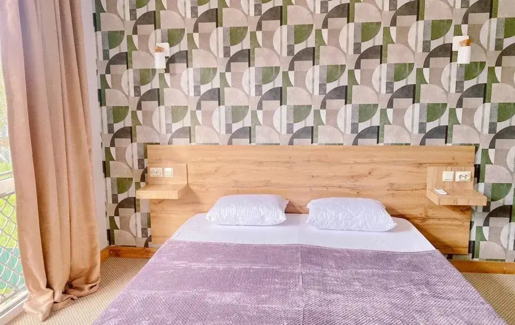 Отель Глория