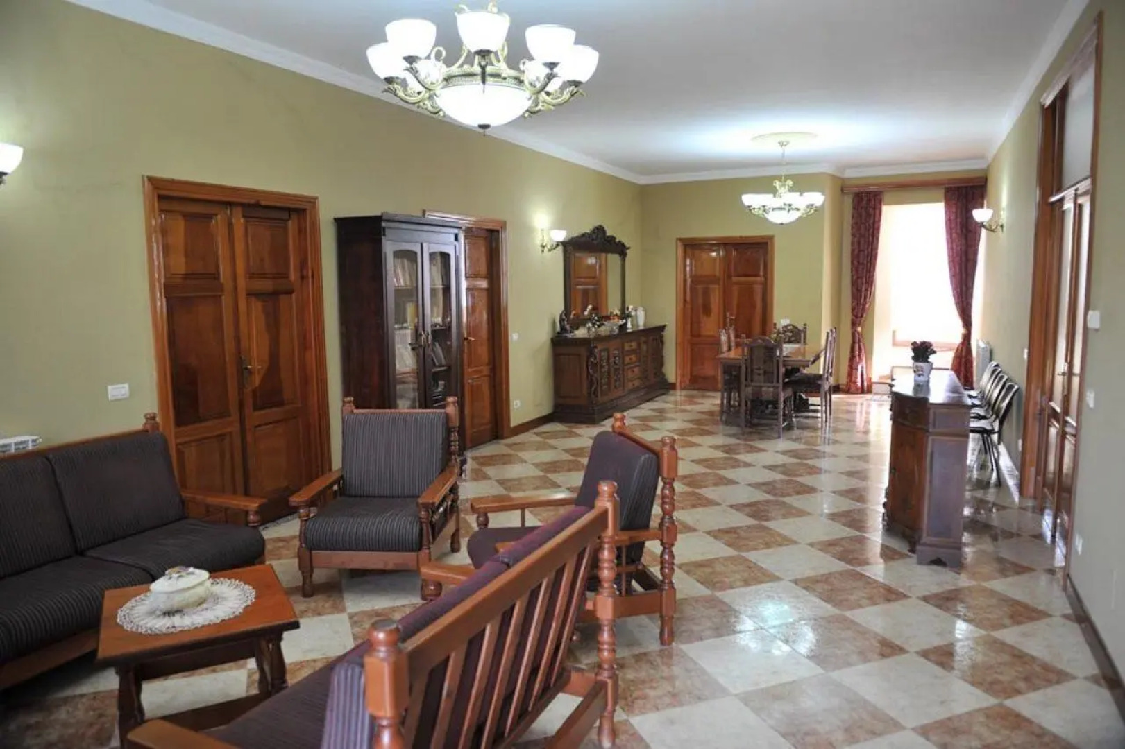 Отель Rose Garden