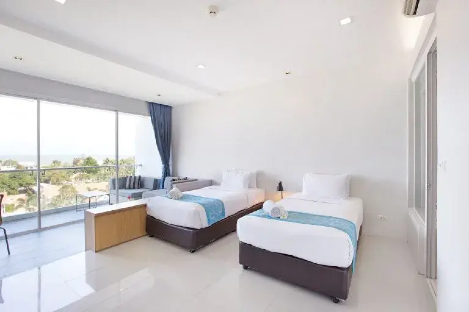 Отель Mida De Sea Hua Hin